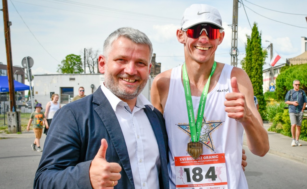Mateusz Mrówka wygrał XVI Bieg bez Granic [FOTO i WIDEO] - Serwis informacyjny z Raciborza - naszraciborz.pl