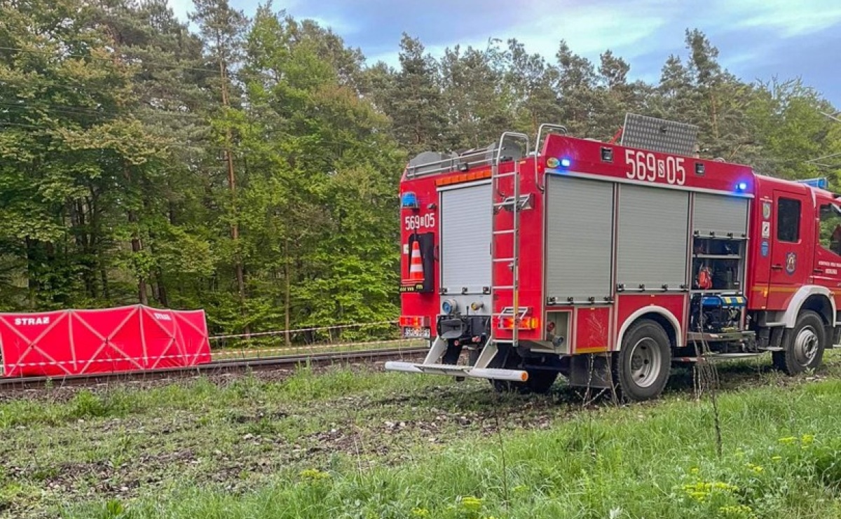 Śmiertelny wypadek na torach na szlaku Kuźnia Raciborska-Nędza - Serwis informacyjny z Raciborza - naszraciborz.pl