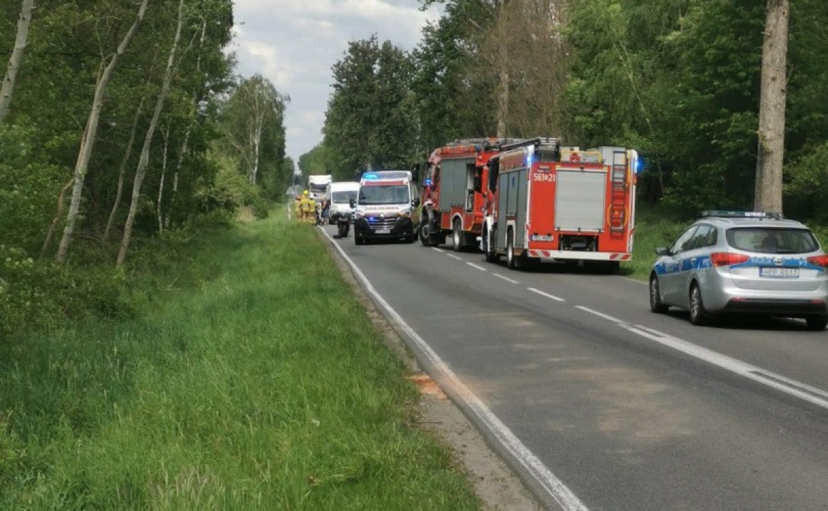 Groźne zdarzenie z udziałem motocyklisty na DW 919 - Serwis informacyjny z Raciborza - naszraciborz.pl