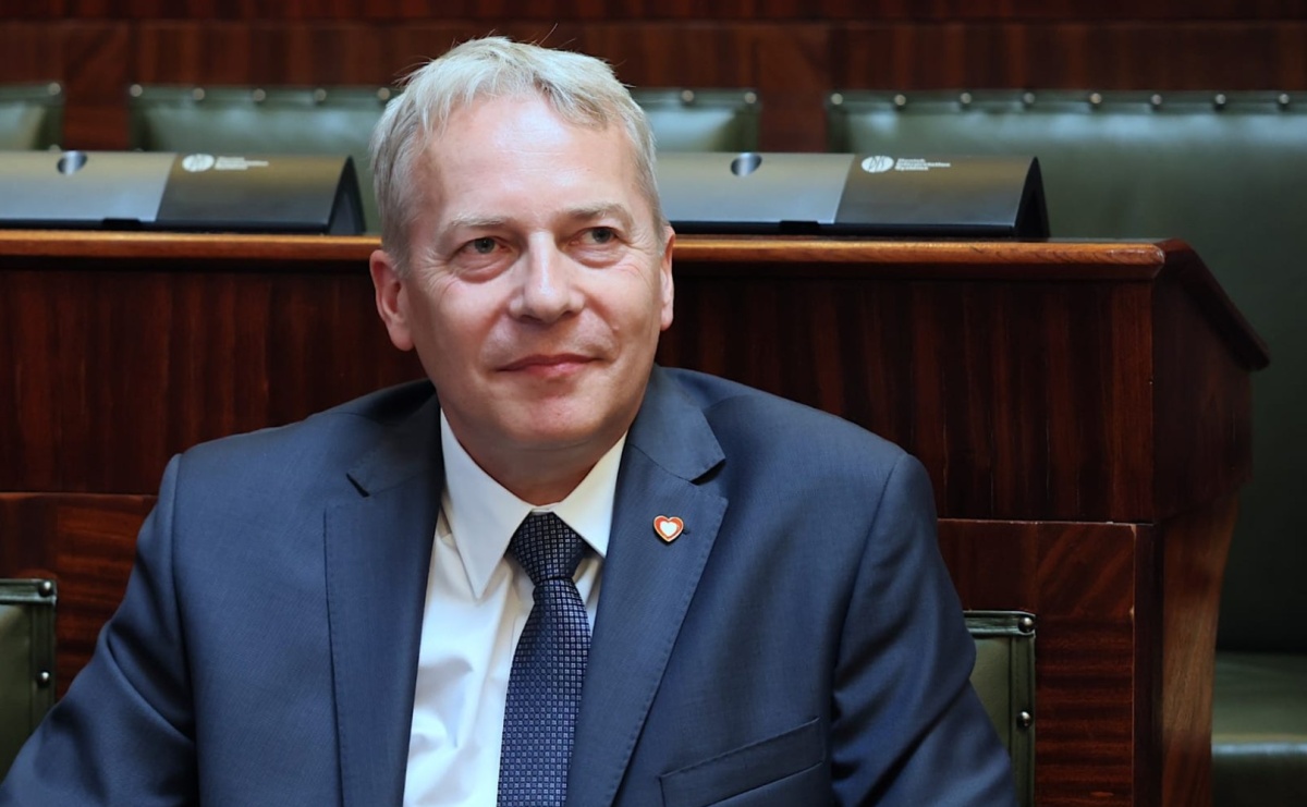 Wojciech Saługa wrócił na fotel marszałka województwa śląskiego - Serwis informacyjny z Raciborza - naszraciborz.pl