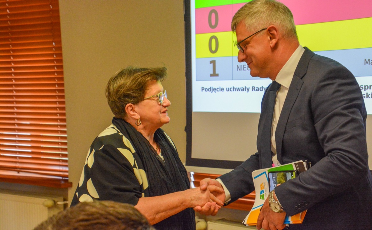 Pierwsza sesja nowej Rady Powiatu. Tomasz Cofała przewodniczącym - Serwis informacyjny z Raciborza - naszraciborz.pl