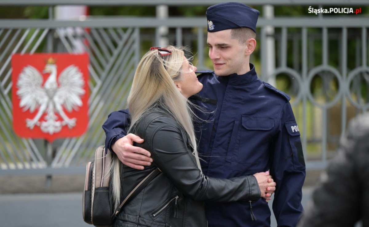 Śląski garnizon policji ma nowych funkcjonariuszy - Serwis informacyjny z Raciborza - naszraciborz.pl