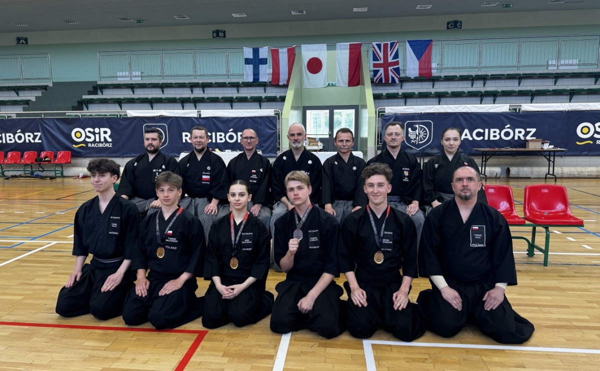 Trzy złote medale i jedno srebro Raciborzan na minionych Mistrzostwach Polski Iaido! - Serwis informacyjny z Raciborza - naszraciborz.pl
