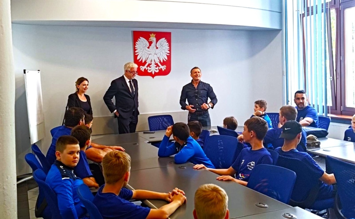 Młodzi sportowcy z wymiany niemiecko-ukraińskiej gościli w raciborskim magistracie - Serwis informacyjny z Raciborza - naszraciborz.pl