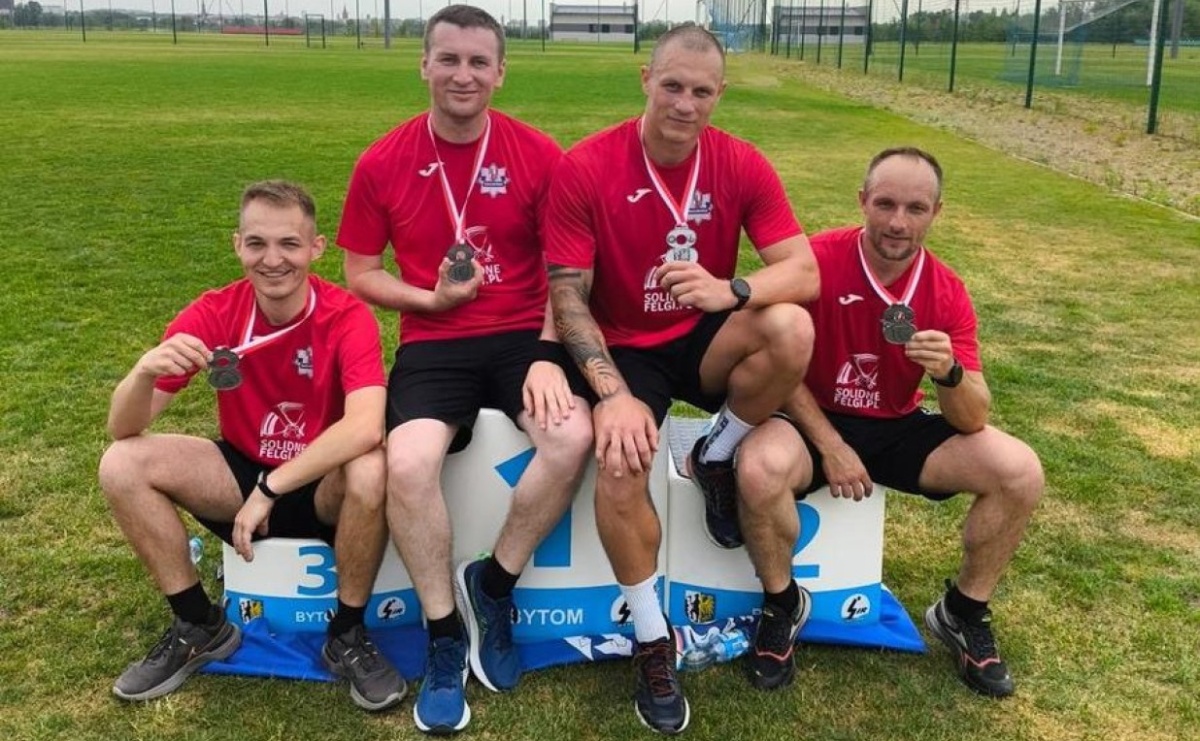 Raciborscy policjanci pobiegli ku pamięci sierż. Sienickiego - Serwis informacyjny z Raciborza - naszraciborz.pl