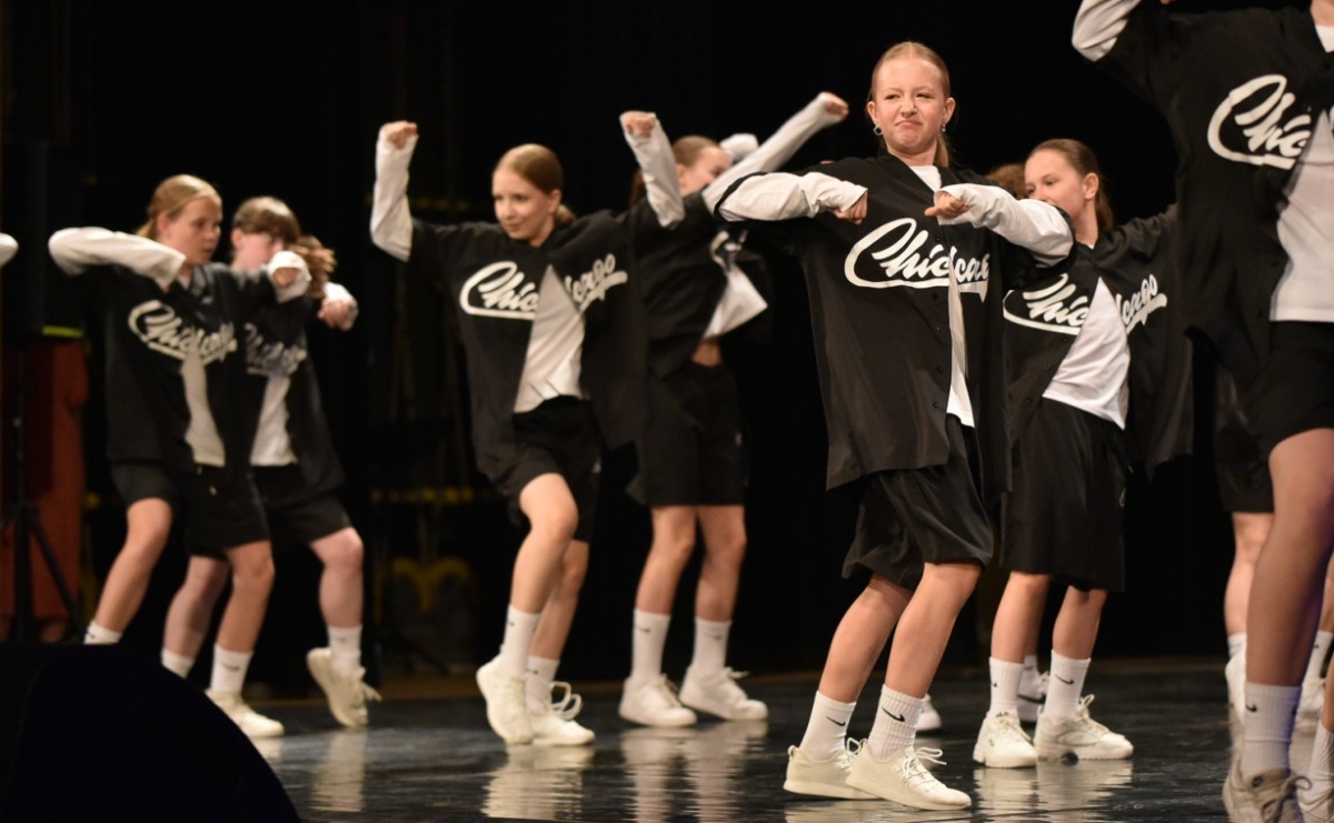 Laureaci konkursu tańca w ramach XIV Powiatowego Festiwalu Twórczości Artystycznej - Serwis informacyjny z Raciborza - naszraciborz.pl