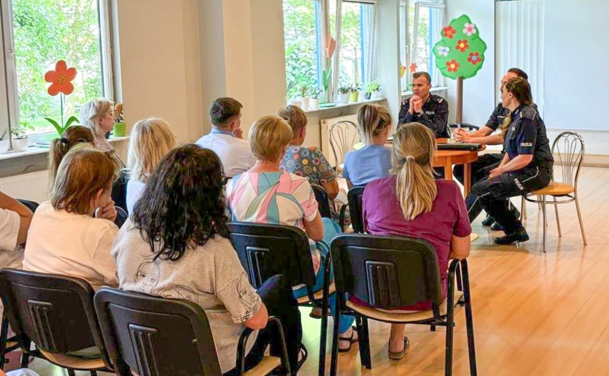 Policja szkoliła kadry Złotej Jesieni - Serwis informacyjny z Raciborza - naszraciborz.pl