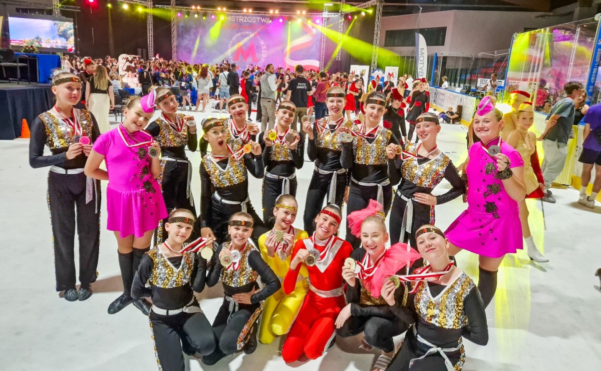 Mażoretki ZARA 23 razy na podium Mistrzostw Polski - Serwis informacyjny z Raciborza - naszraciborz.pl