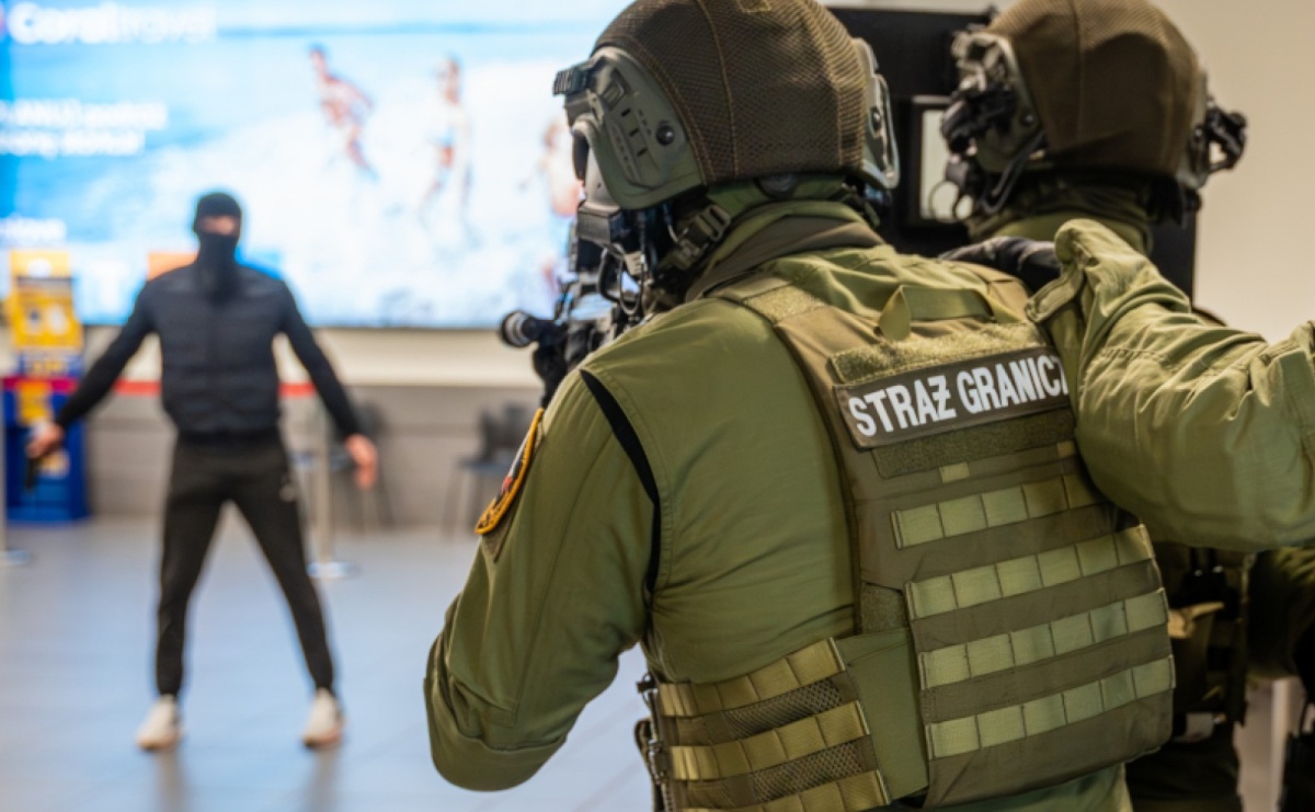 Śląscy pogranicznicy z Raciborza szkolą się na wypadek zagrożenia terrorystycznego - Serwis informacyjny z Raciborza - naszraciborz.pl