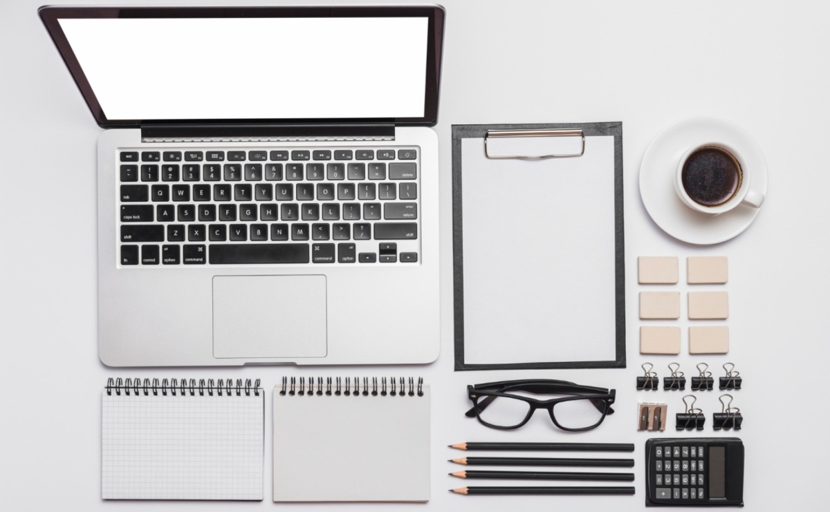 Top 5 praktycznych gadżetów do biura na prezent dla klienta - Serwis informacyjny z Raciborza - naszraciborz.pl