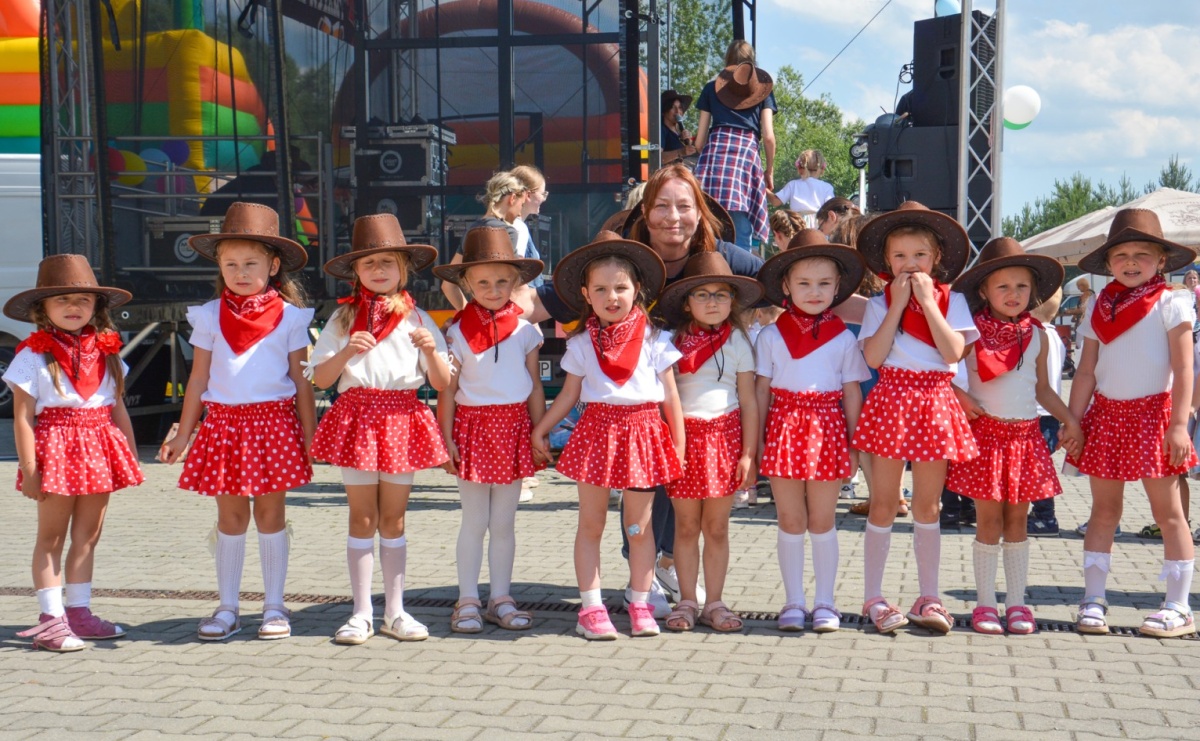Pietrowicki Dzień Dziecka na Dzikim Zachodzie - Serwis informacyjny z Raciborza - naszraciborz.pl