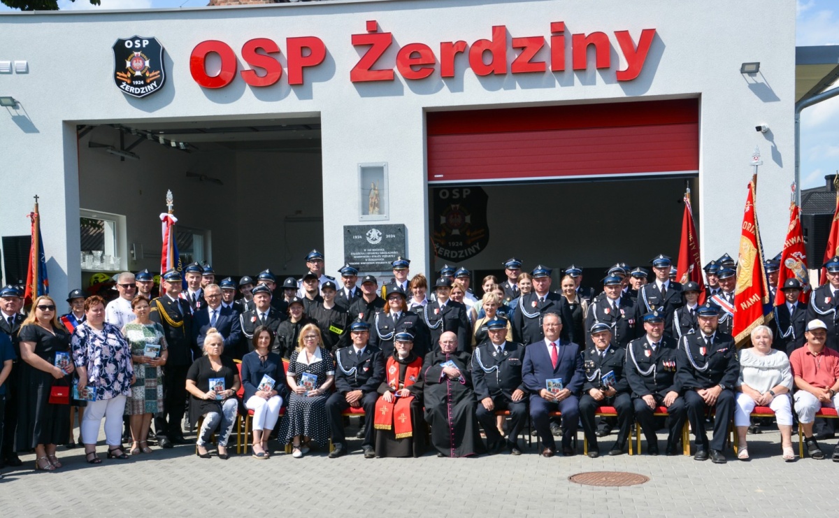 OSP Żerdziny świętuje 100-lecie. Na urodziny otwarto nową remizę - Serwis informacyjny z Raciborza - naszraciborz.pl