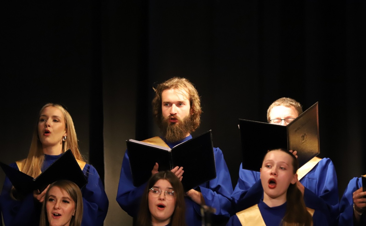 Tańce i pieśni. Trojok Śląski w Strzesze [FOTO i WIDEO] - Serwis informacyjny z Raciborza - naszraciborz.pl