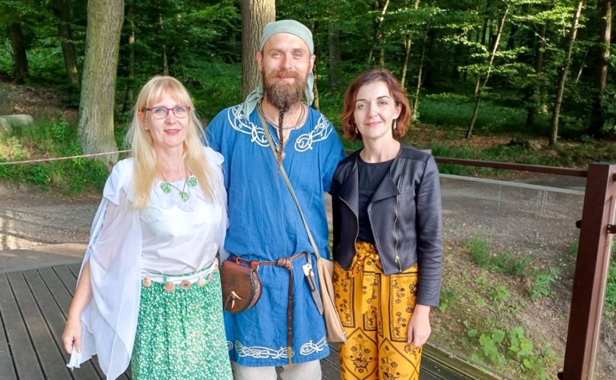 Dźwięki harfy i gitary wypełniły Zaczarowany Ogród - Serwis informacyjny z Raciborza - naszraciborz.pl