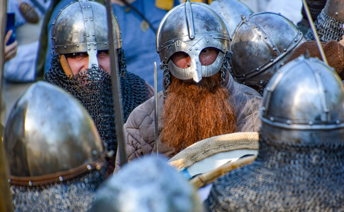 Napad na karawanę i wielka bitwa wojów pod Oborą [FOTO i WIDEO] - Serwis informacyjny z Raciborza - naszraciborz.pl