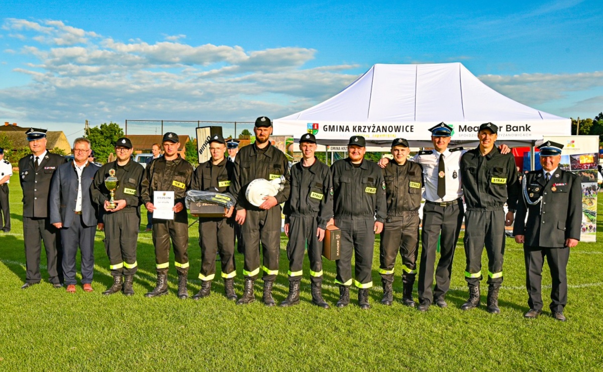 Cała pula dla Roszkowa. Gminne zawody sportowo-pożarnicze w Krzyżanowicach - Serwis informacyjny z Raciborza - naszraciborz.pl