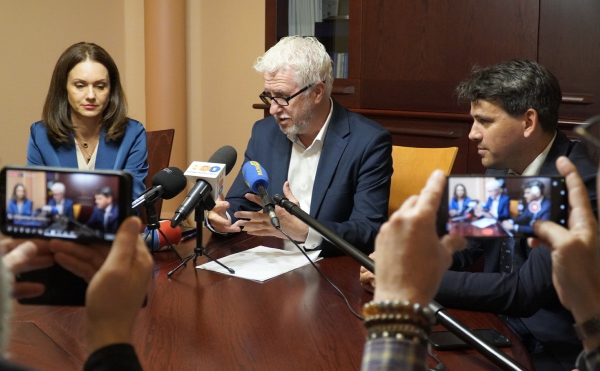 Jacek Wojciechowicz zreorganizował urząd. W planach odchudzenie etatów - Serwis informacyjny z Raciborza - naszraciborz.pl