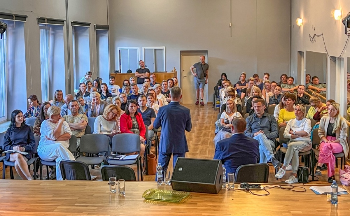 Władze powiatu zdecydowane przekształcać, PiS i Silny Racibórz bronią MDK w obecnej formule - Serwis informacyjny z Raciborza - naszraciborz.pl