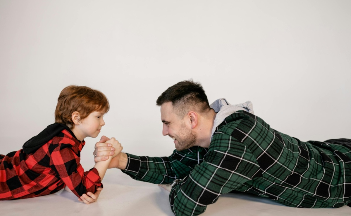 Bluzy i Koszulki dla Taty: Stylowe i Komfortowe Wybory na Każdą Okazję - Serwis informacyjny z Raciborza - naszraciborz.pl