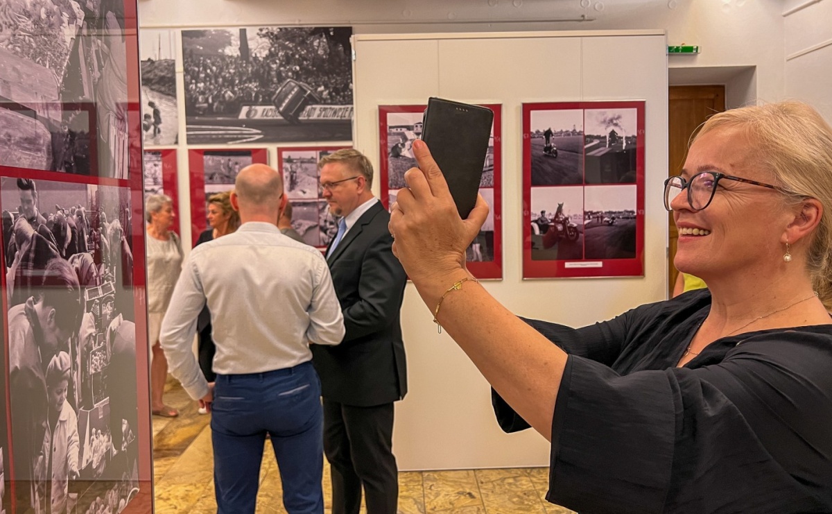 Raciborski PRL na zdjęciach Jerzego Reżnego. Wystawa, którą trzeba zobaczyć - Serwis informacyjny z Raciborza - naszraciborz.pl