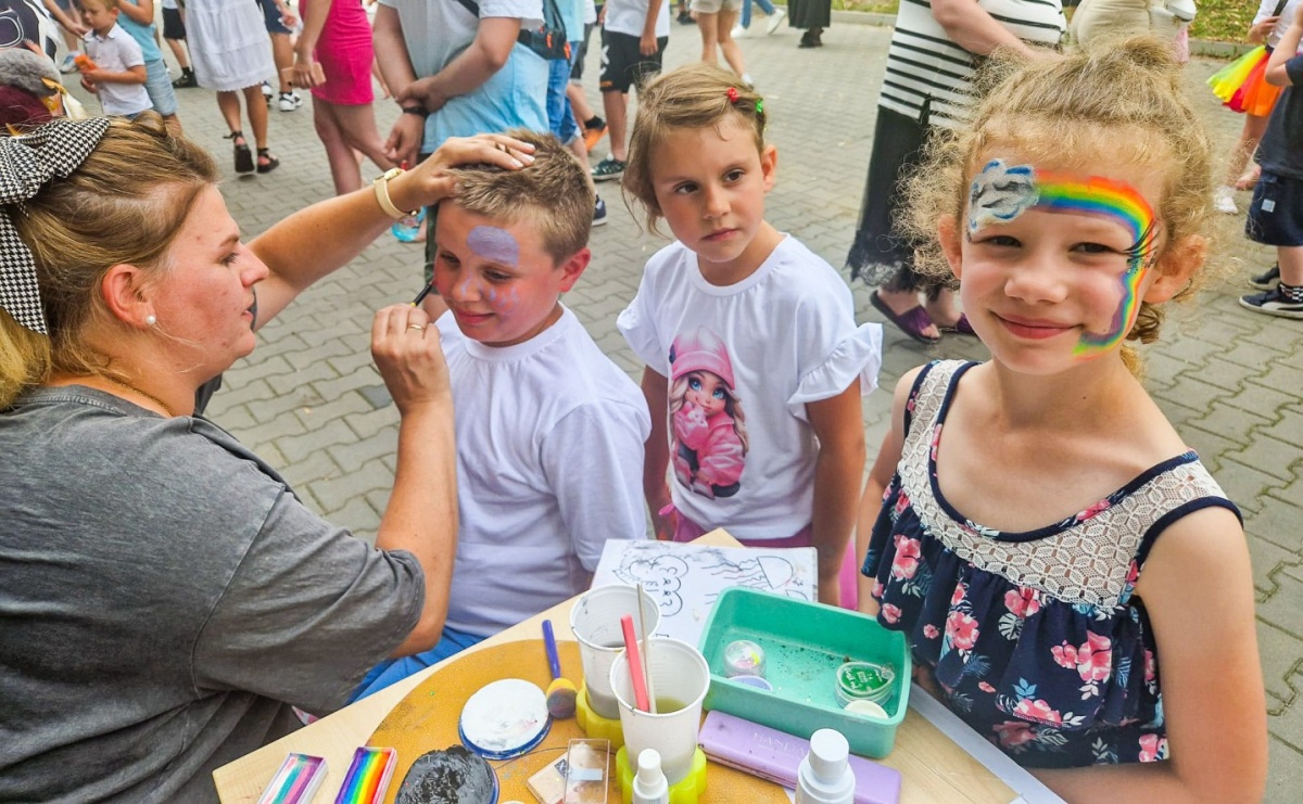 Rodzinne świętowanie z alpakami i kucykami - Serwis informacyjny z Raciborza - naszraciborz.pl