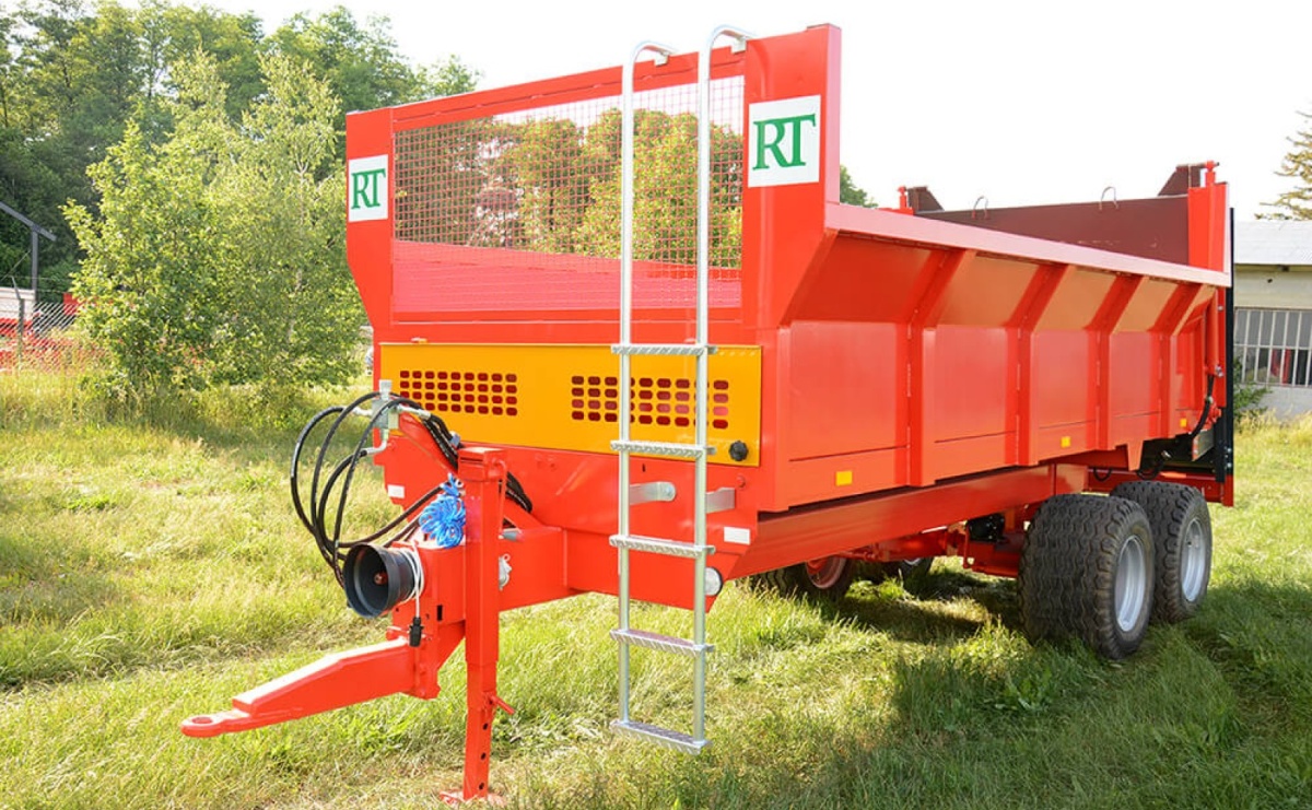 Roltrans - innowacyjne rozrzutniki dla nowoczesnego rolnictwa - Serwis informacyjny z Raciborza - naszraciborz.pl