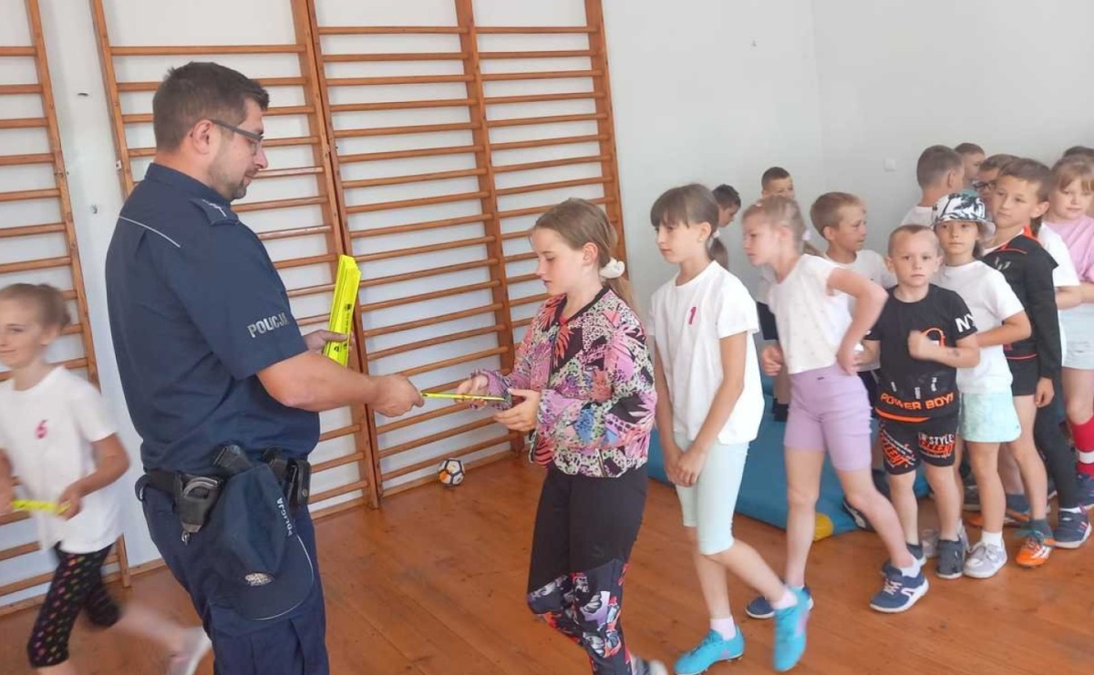 Intensywny tydzień dzielnicowych. Wszystko po to, by wakacje były bezpieczne - Serwis informacyjny z Raciborza - naszraciborz.pl