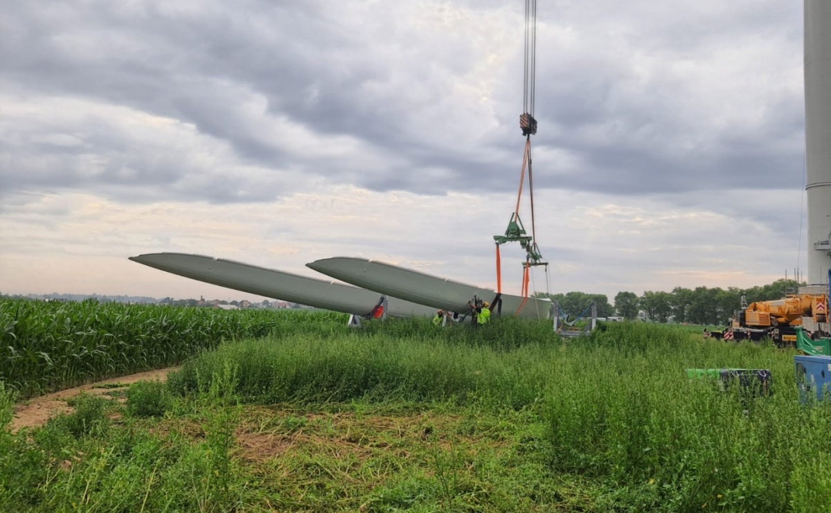 Montaż wiatraków na farmie wiatrowej Racibórz zakończony [FOTO] - Serwis informacyjny z Raciborza - naszraciborz.pl