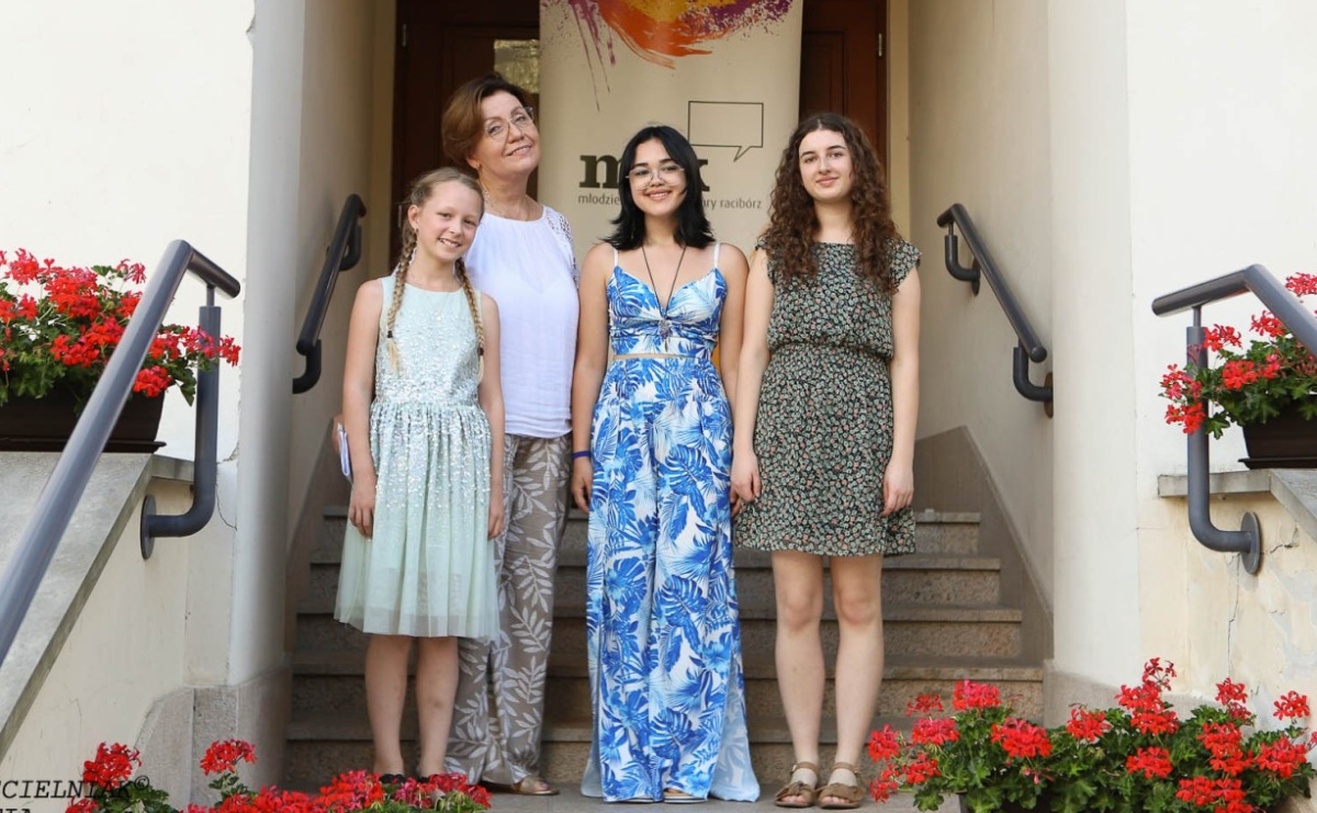 Letnie koncerty MDK na zamku [FOTO i WIDEO] - Serwis informacyjny z Raciborza - naszraciborz.pl