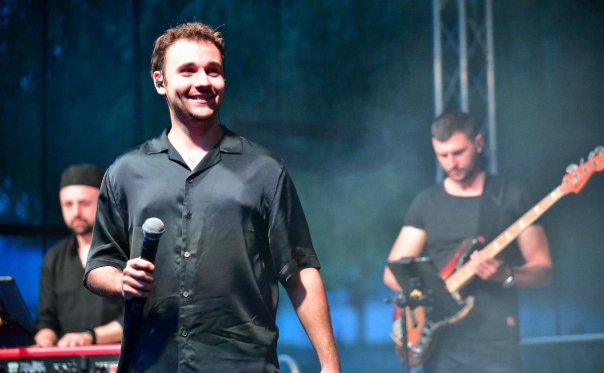 Tyle słów chcę powiedzieć. Janek Górka w wakacyjnym klimacie - Serwis informacyjny z Raciborza - naszraciborz.pl