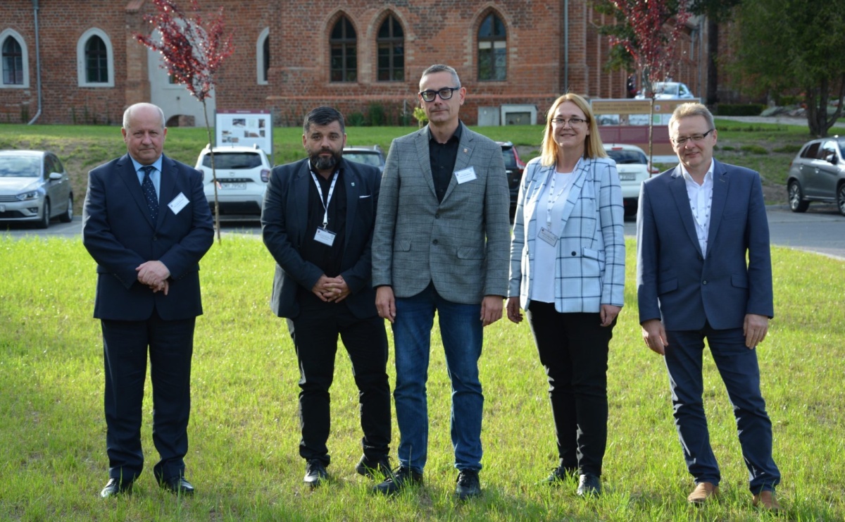 Burmistrz Wojciech Gdesz zastępcą przewodniczącego Ogólnopolskiego Stowarzyszenia Gmin Cysterskich - Serwis informacyjny z Raciborza - naszraciborz.pl