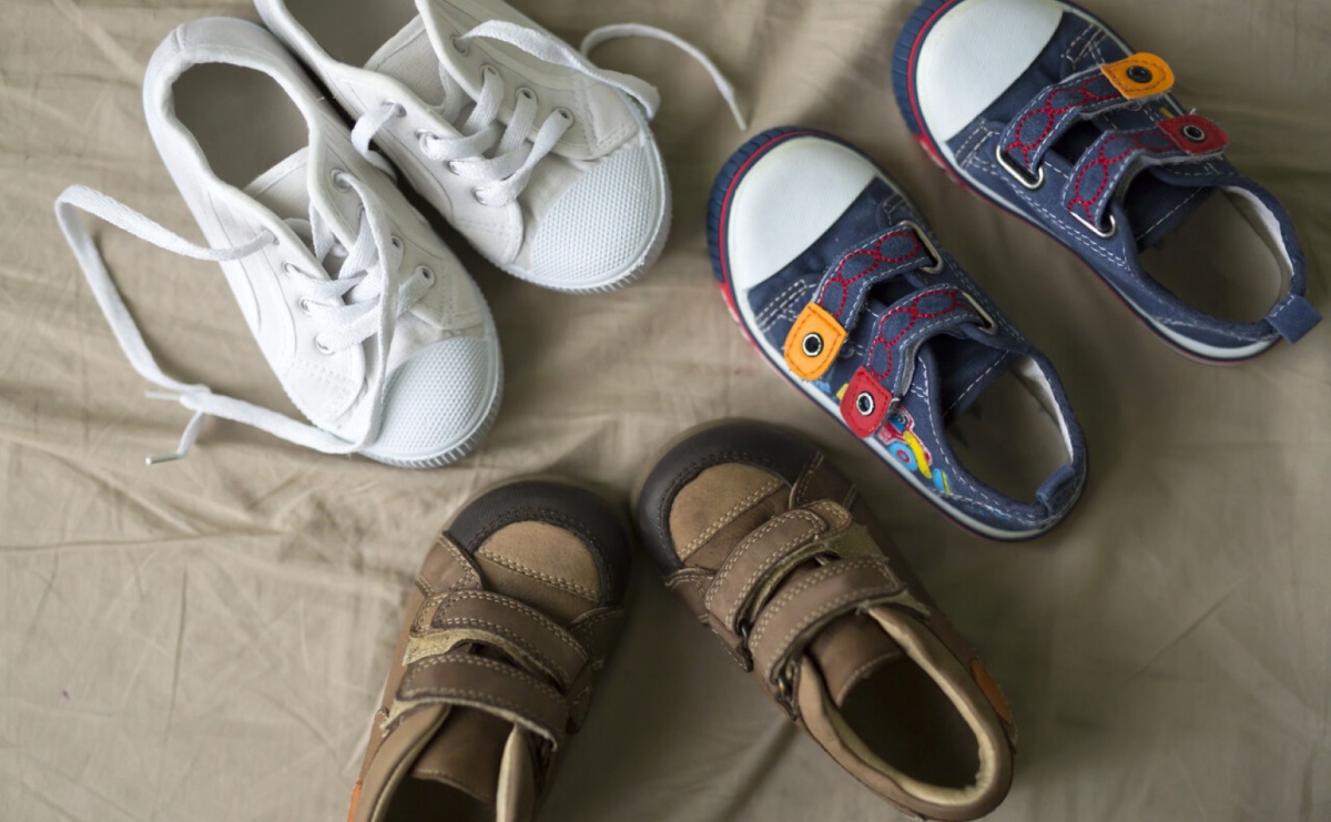 Buty dla dzieci – Jak wybrać najlepsze obuwie dla Twojej pociechy? - Serwis informacyjny z Raciborza - naszraciborz.pl