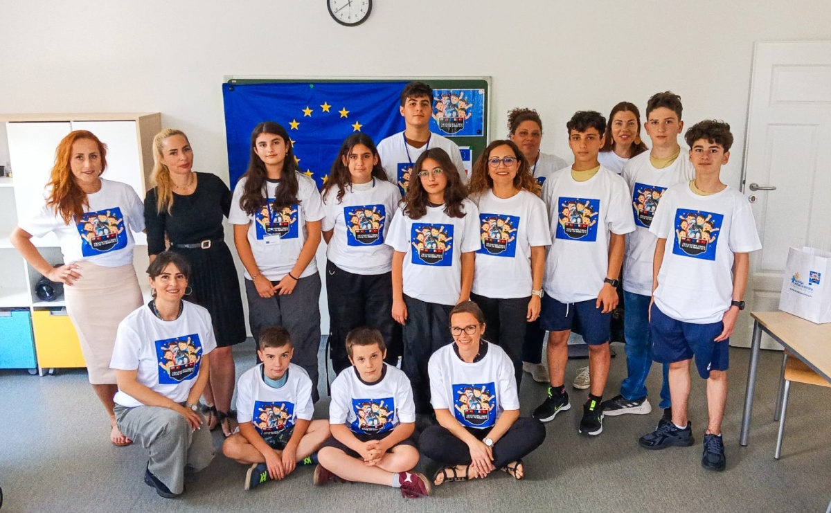 Erasmus w raciborskiej Słonecznej Krainie. W poszukiwaniu sposobów włączania STEM i robotyki do praktyk edukacyjnych - Serwis informacyjny z Raciborza - naszraciborz.pl