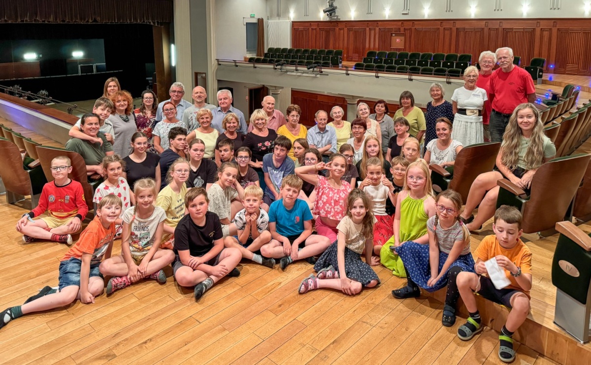 Za nami pierwsza część polsko-czeskich spotkań z folklorem w ramach 70-lecia ZPiT Strzecha - Serwis informacyjny z Raciborza - naszraciborz.pl