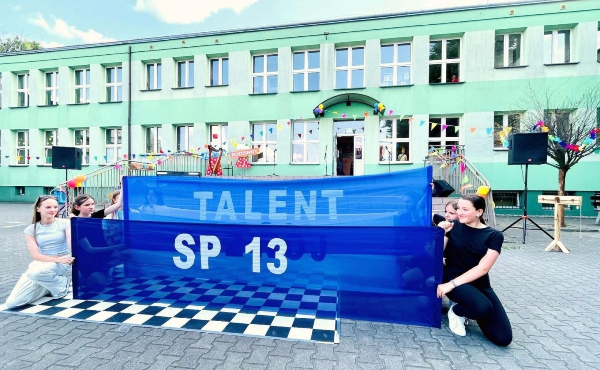 SP 13 w Raciborzu otrzymała wsparcie finansowe w ramach programu Aktywna tablica 2024 - Serwis informacyjny z Raciborza - naszraciborz.pl