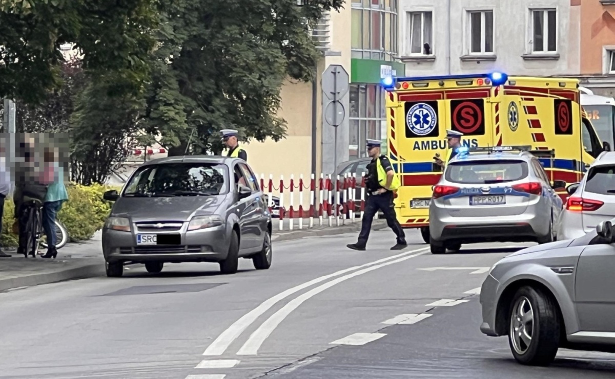 Potrącenie rowerzysty na Podwalu [FOTO] - Serwis informacyjny z Raciborza - naszraciborz.pl