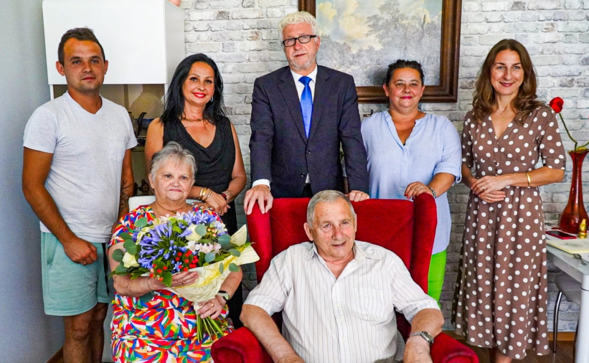 Państwo Piotrowscy świętują jubileusz 55-lecia pożycia małżeńskiego - Serwis informacyjny z Raciborza - naszraciborz.pl