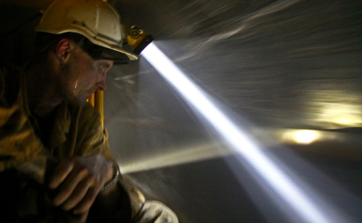 Silny wstrząs w kopalni Rydułtowy. Trwa ewakuacja górników - Serwis informacyjny z Raciborza - naszraciborz.pl