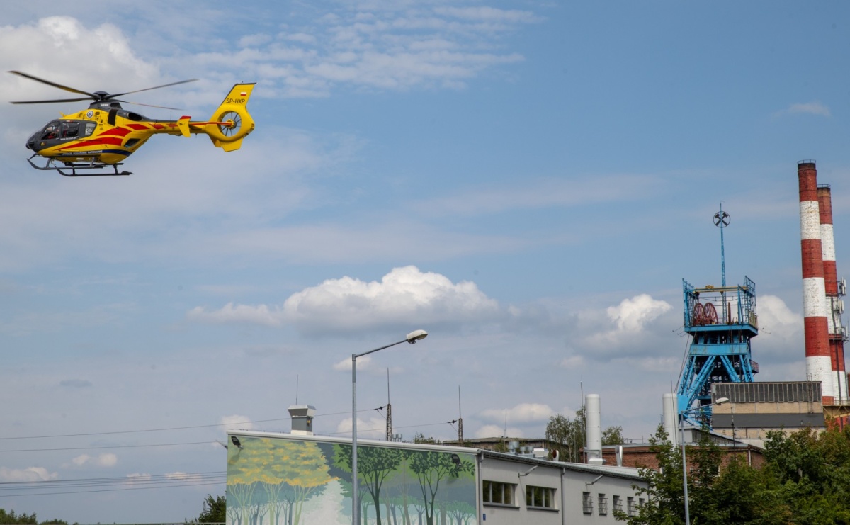 Ratownicy odnaleźli ostatniego górnika - poszkodowanego w czwartkowym wstrząsie w KWK Rydułtowy. 32-latek przeżył w ekstremalnych warunkach - Serwis informacyjny z Raciborza - naszraciborz.pl