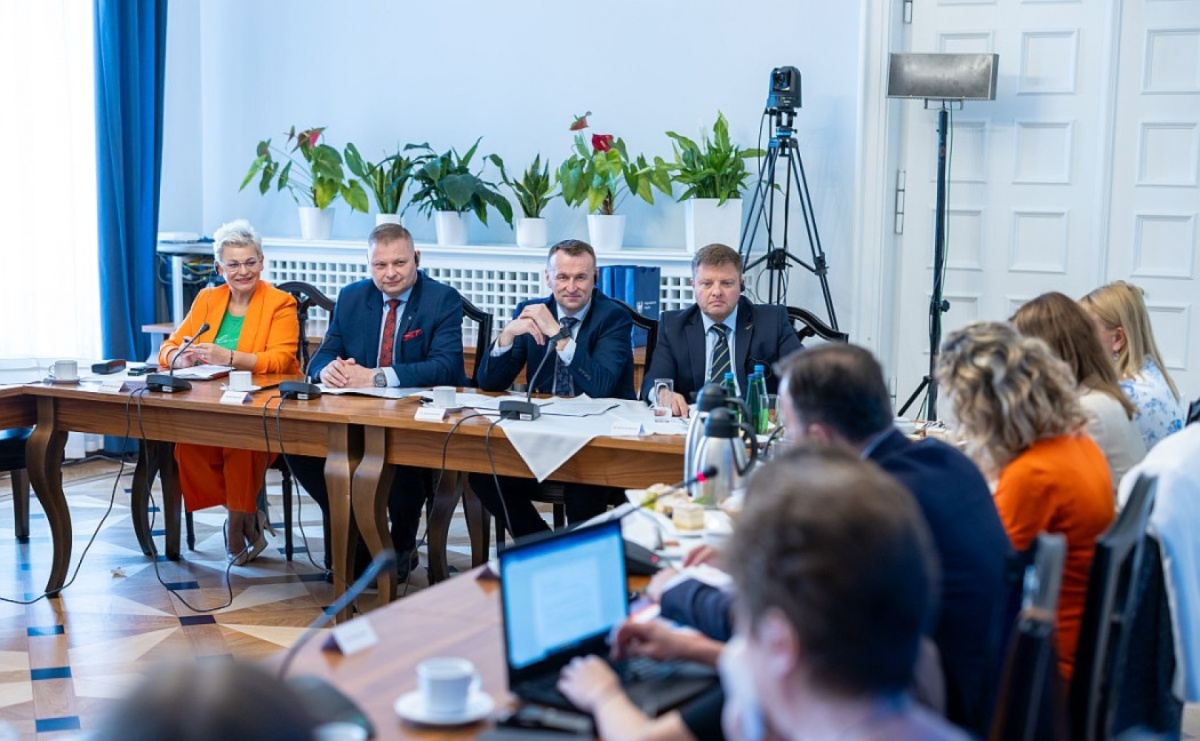 Województwo Śląskie odnowiło porozumienie z Krajem Związkowym Nadrenią Północną-Westfalią i Regionem Hauts-de-France - Serwis informacyjny z Raciborza - naszraciborz.pl