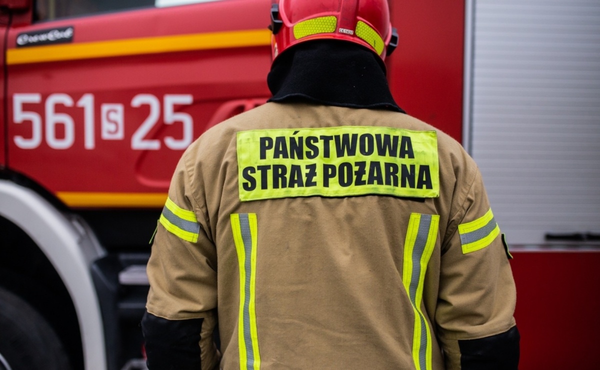 Kolizja w Kornicach. Strażacy usuwali skutki zdarzenia drogowego [RAPORT 998] - Serwis informacyjny z Raciborza - naszraciborz.pl