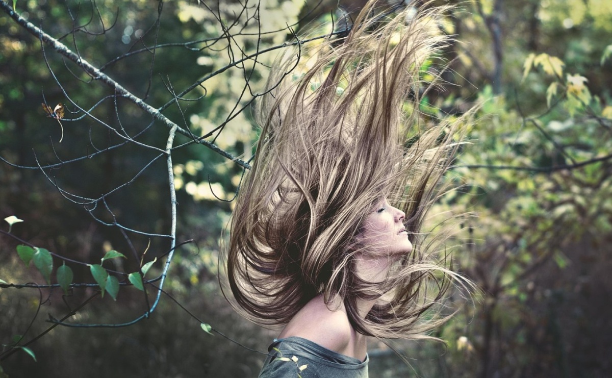 Jak pielęgnować zniszczone włosy? - Serwis informacyjny z Raciborza - naszraciborz.pl