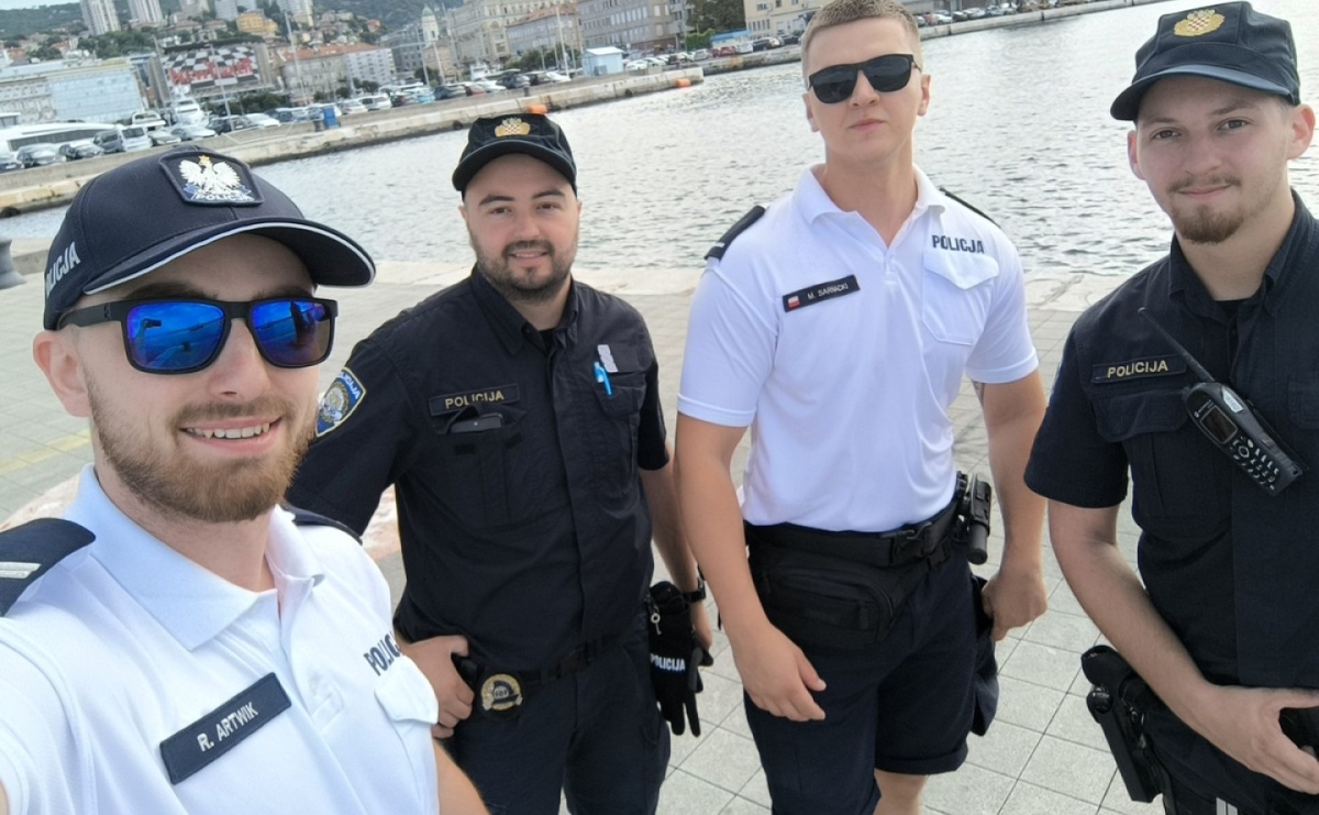 W Chorwacji i Bułgarii spotkacie na służbie... śląskich policjantów - Serwis informacyjny z Raciborza - naszraciborz.pl