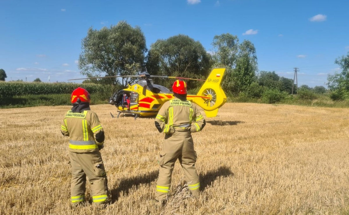 Śmigłowiec LPR w Krzanowicach. Wypadek starszego mężczyzny - Serwis informacyjny z Raciborza - naszraciborz.pl