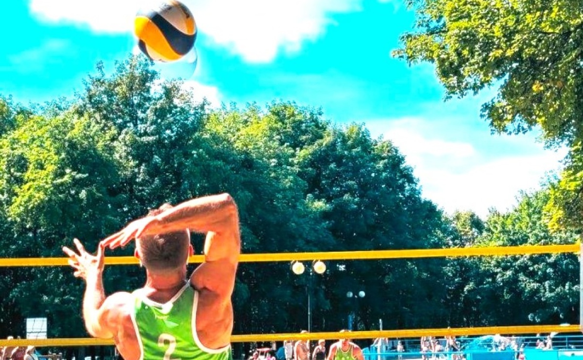 Druga edycja mistrzostw Raciborza w siatkówce plażowej - Serwis informacyjny z Raciborza - naszraciborz.pl