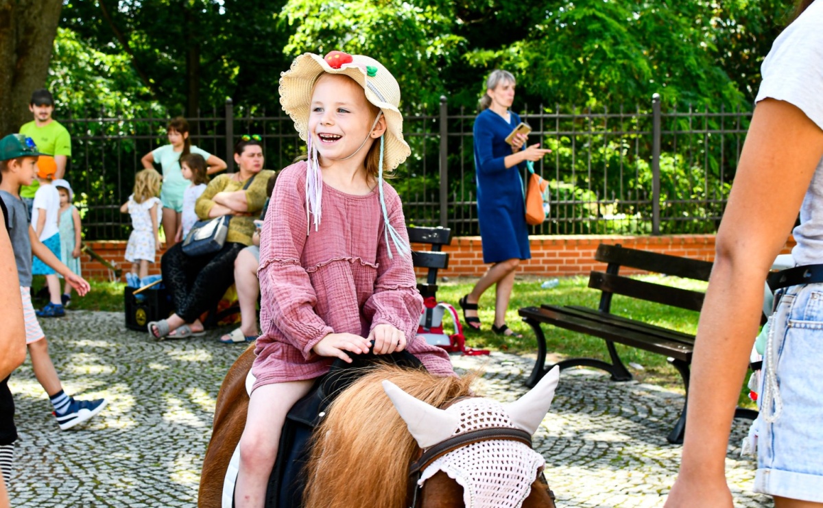Zamkowe wakacje w siodle z coraz wyższą frekwencją - Serwis informacyjny z Raciborza - naszraciborz.pl