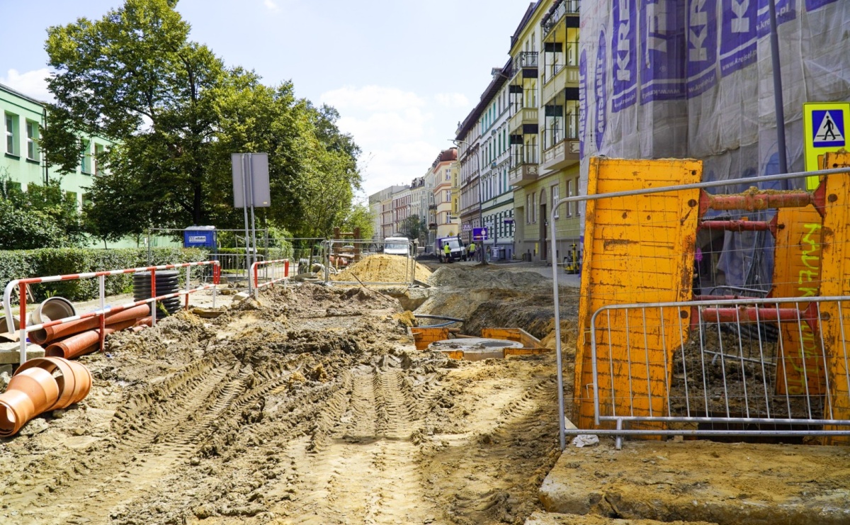 Przebudowa ulicy Staszica. Finał prac w październiku - Serwis informacyjny z Raciborza - naszraciborz.pl