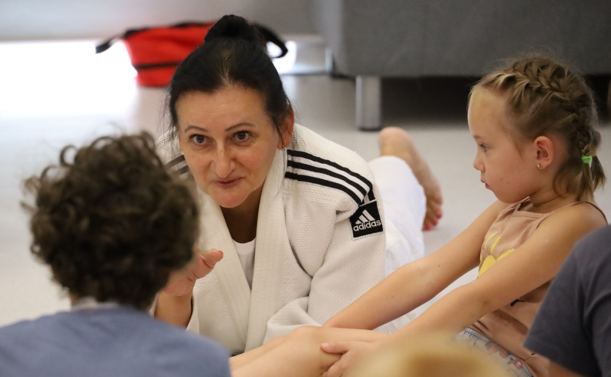 Raciborska biblioteka kibicuje polskim siatkarzom - Serwis informacyjny z Raciborza - naszraciborz.pl