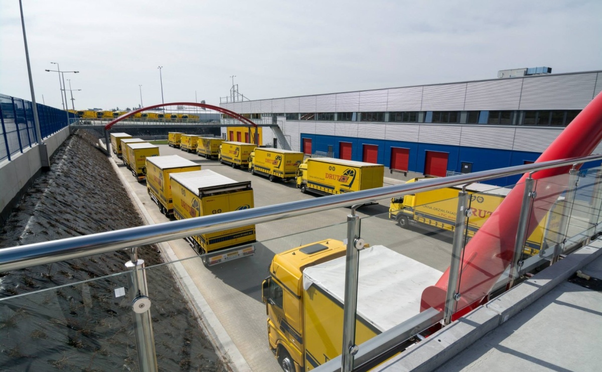 Czołowy dystrybutor Eko-Okien nowym dyrektorem u konkurencji - Serwis informacyjny z Raciborza - naszraciborz.pl