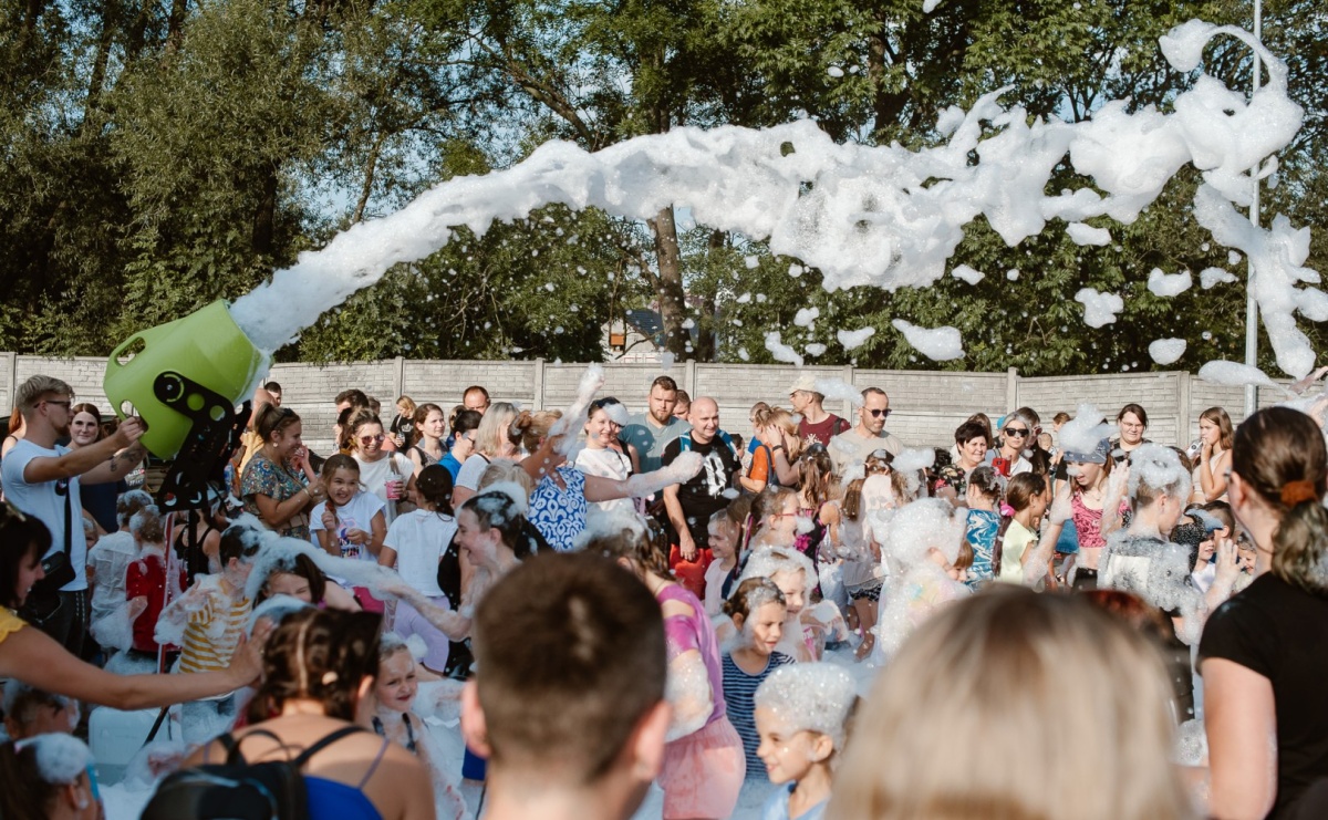 Piana Party w Pietrowicach Wielkich dostarczyło radości dzieciom [FOTO] - Serwis informacyjny z Raciborza - naszraciborz.pl